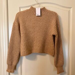 NWT Women’s SO Cropped Sweater. Size S